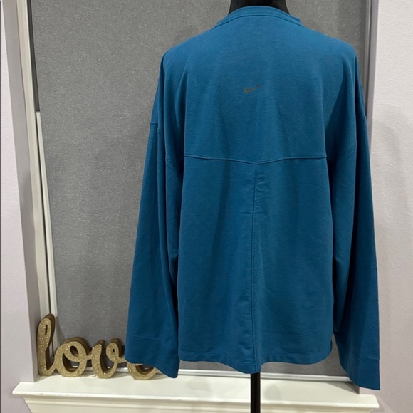 Nike Dry Fit Teal Women's Sweatshirt - Picture 3 of 5